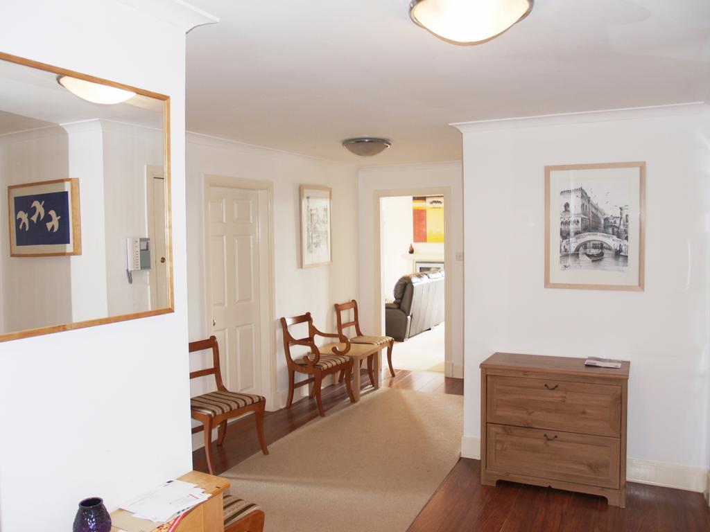 Royal Mile Mansions Apartment Эдинбург Номер фото