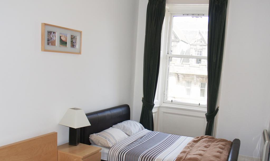 Royal Mile Mansions Apartment Эдинбург Номер фото